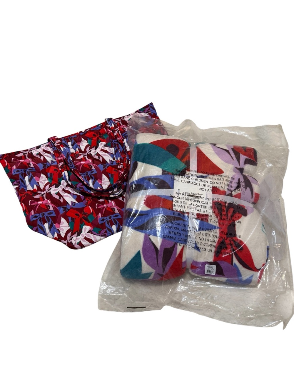 Vera Bradley Grand Tote with Matching Oversized Throw Blanket